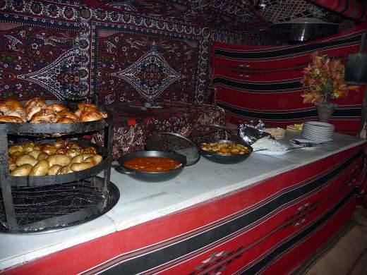 Foto 066 bernachtung und Abendessen im Wadi Rum