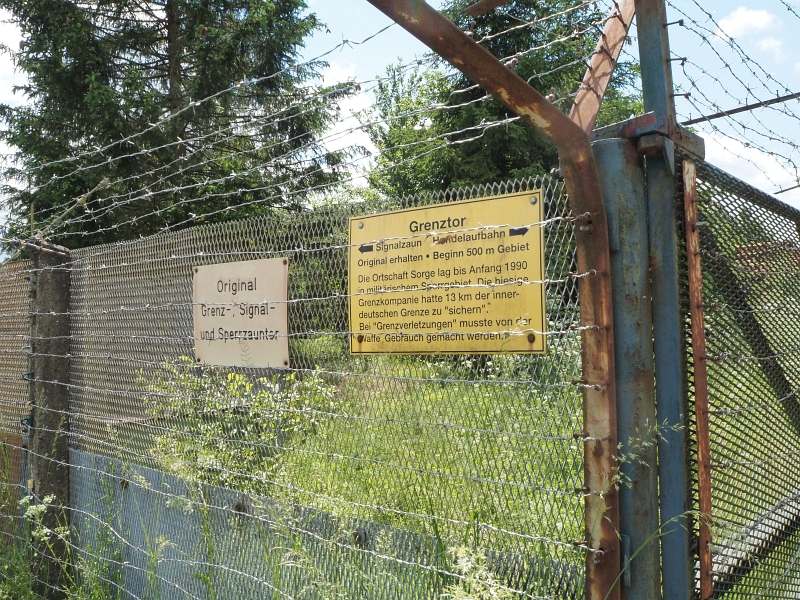 Iron Curtain Trail und Grünes Band, Foto 64, Grenz- und Signalzaun
