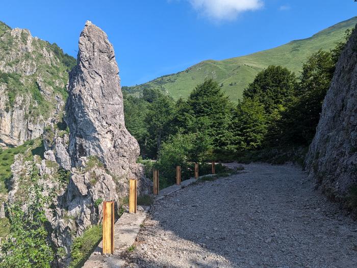 MTB 7-Seen-Cross / Transalp vom Unterallgäu zum Lago Maggiore und zum Gardasee, Alte Straße zum Passo Della Spina