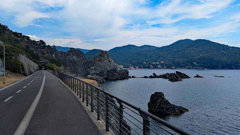 MTB Ligurien 2026 - Radweg bei Levanto