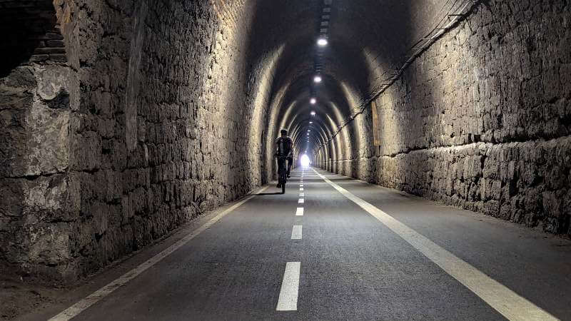 MTB Ligurien 2026 - Tunnel