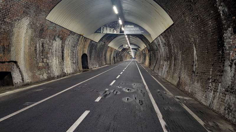 MTB Ligurien 2026 - Tunnel auf dem Radweg bei San Remo