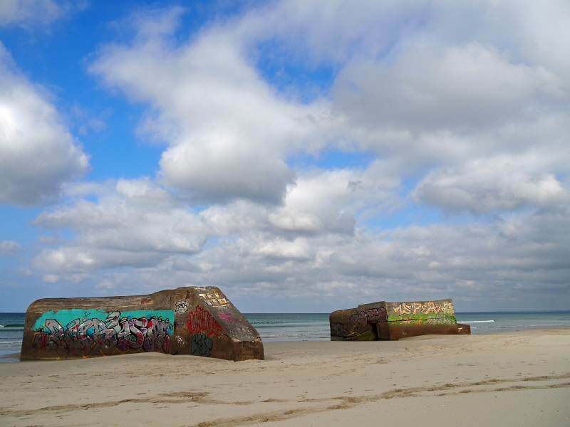 Frankreich, Bretagne Reise, Foto 22, Alte Bunker am Strand der Bretagne