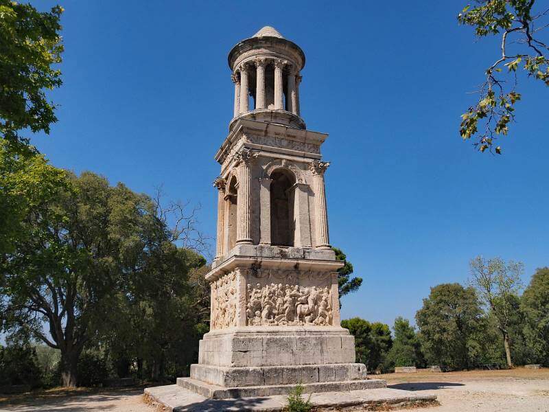 Frankreich, Provence Rundreise, Mausoleum in Glanum, Foto 060