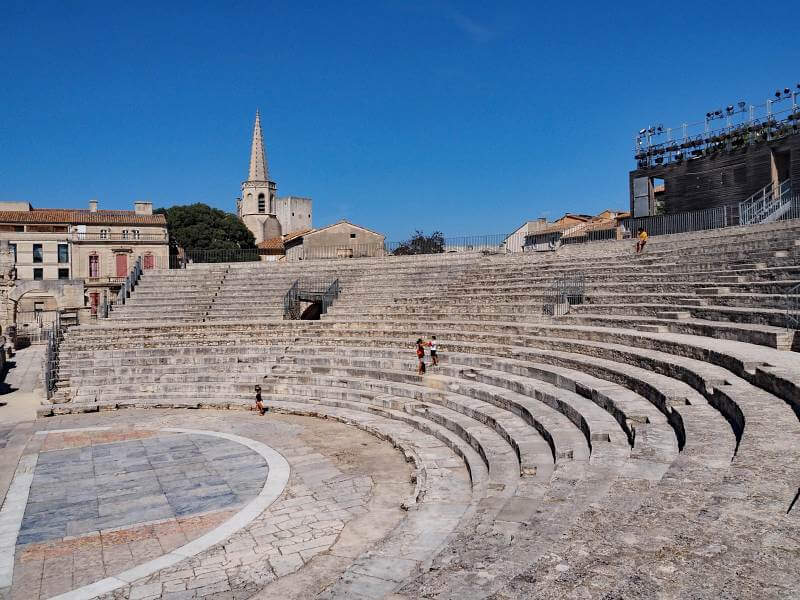 Frankreich, Provence Rundreise, Theater in Arles, Foto 075