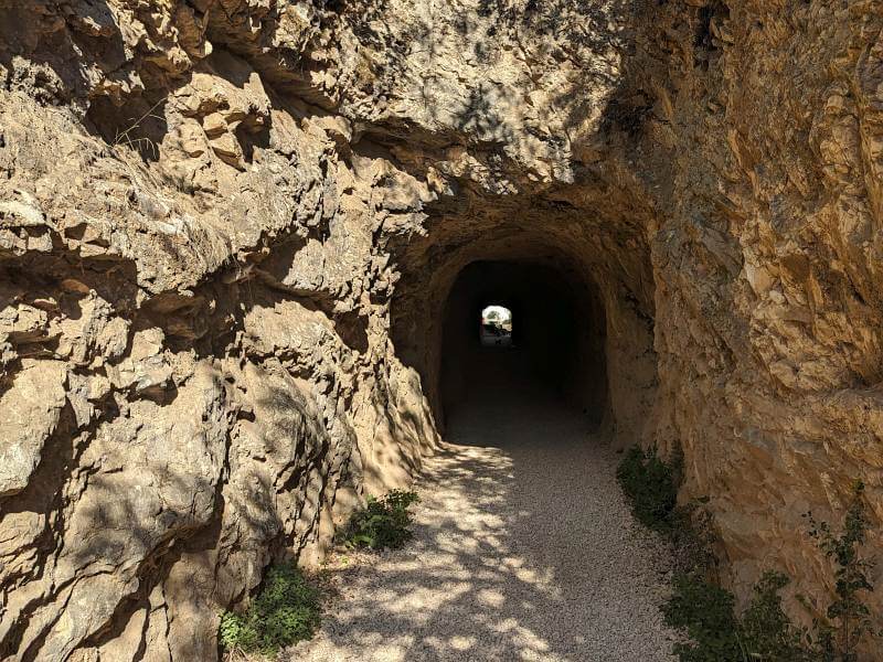 Frankreich, Provence Rundreise, Tunnel am Pont du Gard, Foto 080