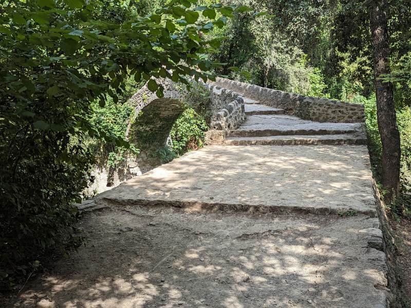 Frankreich, Provence Rundreise, Brücke bei der Wanderung über den Fluß Siagne, Foto 096