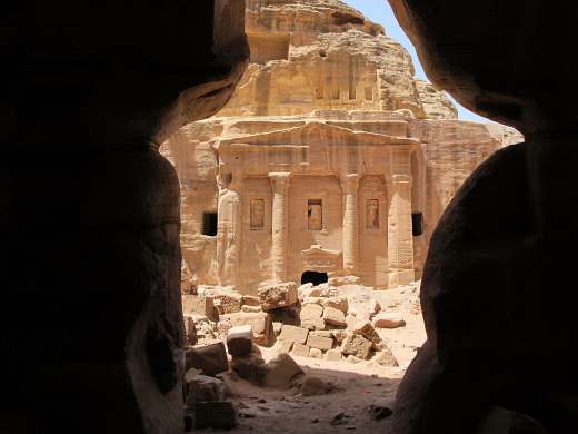Foto 052 Jordanien Rundreise, Felsengrab in Petra